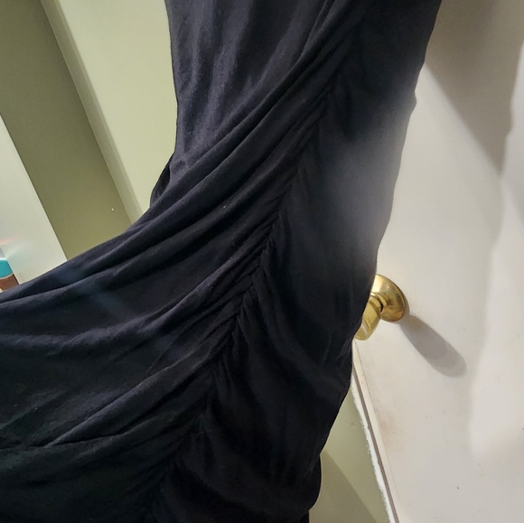 Super cute Kismet LBD! Sz Med, off the shoulder, in like new condition. - Picture 2 of 5